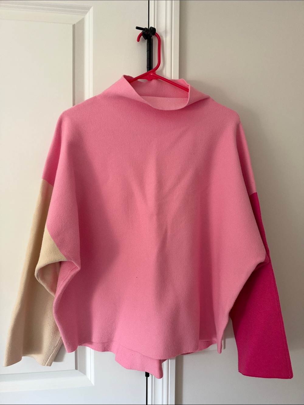 THML Women’s Colorblock Pink Pullover Sweater